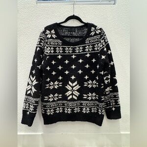 Barefoot Dreams CozyChic Seaside crew-neck pullover Fair Isle snowflake pattern